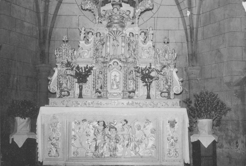 autel, retable, vue générale