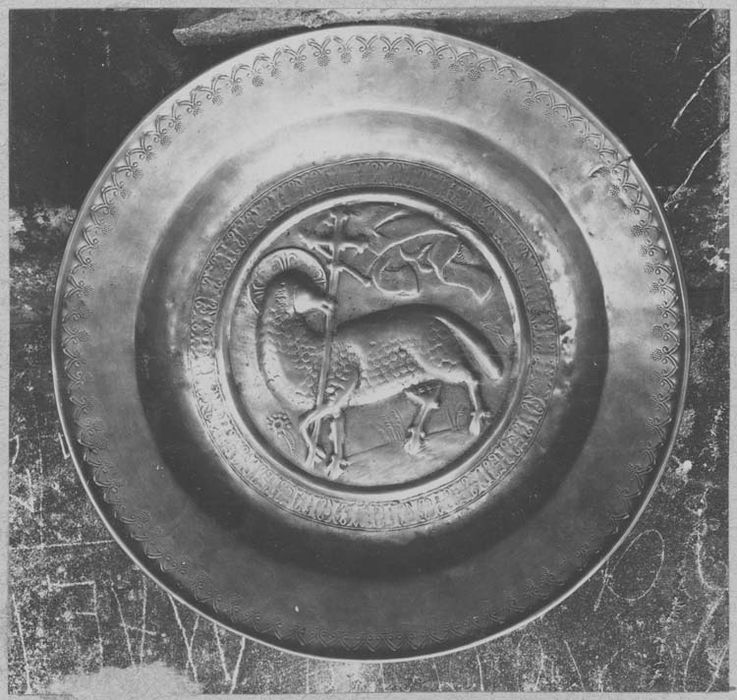 plat de quête - © Ministère de la Culture (France), Médiathèque du patrimoine et de la photographie, diffusion RMN-GP