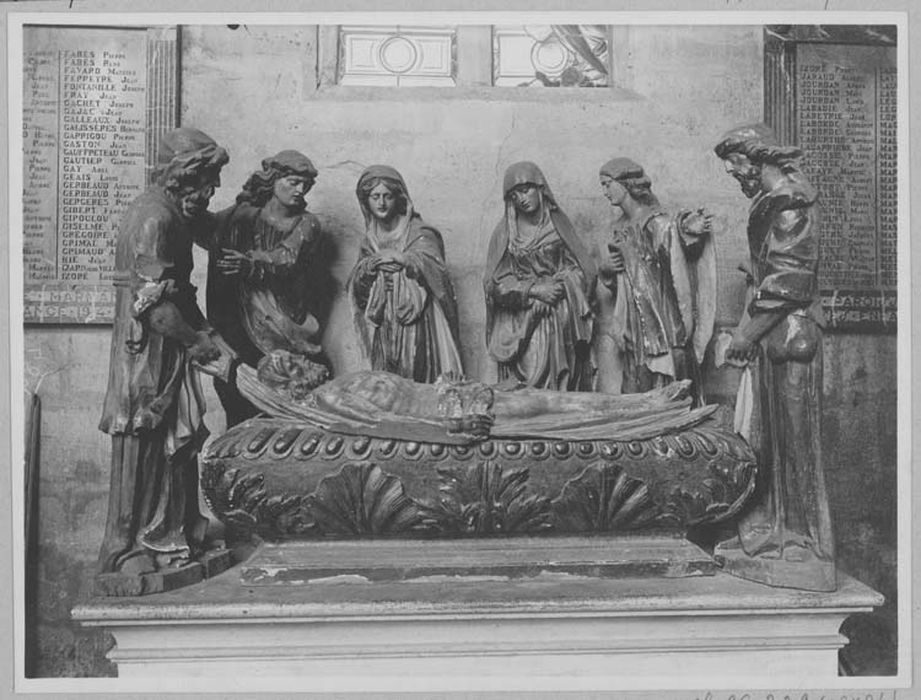 groupe sculpté : la Mise au tombeau - © Ministère de la Culture (France), Médiathèque du patrimoine et de la photographie, diffusion RMN-GP