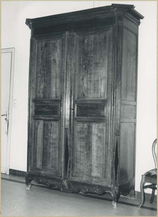 Armoire