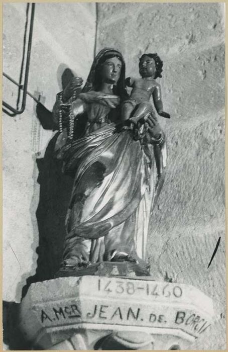 statue : Vierge à l'Enfant