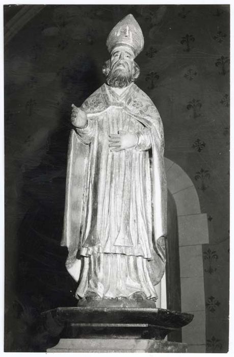 statue : Saint évêque (saint Amans)