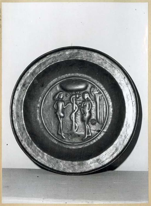 plat de quête - © Ministère de la Culture (France), Médiathèque du patrimoine et de la photographie, diffusion GrandPalaisRmn Photo