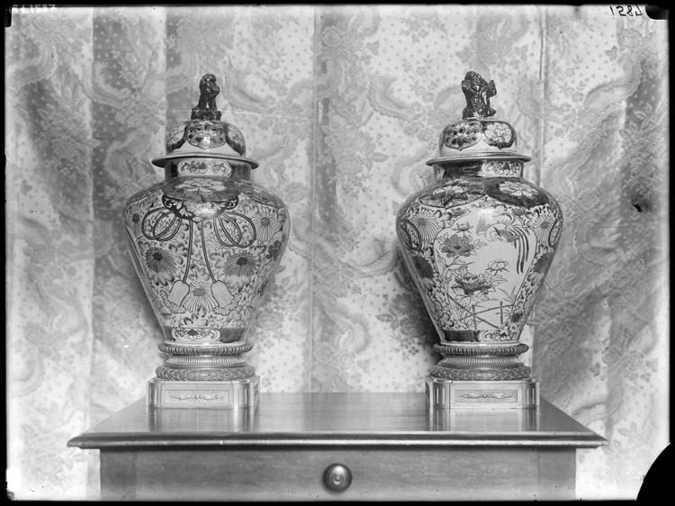 Deux vases, Chine