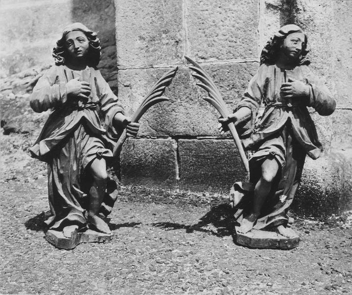 2 statues : deux anges avec palmes - © Ministère de la Culture (France), Médiathèque du patrimoine et de la photographie (objets mobiliers), tous droits résevés