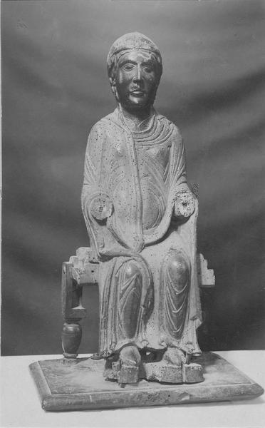 statue : Vierge en majesté