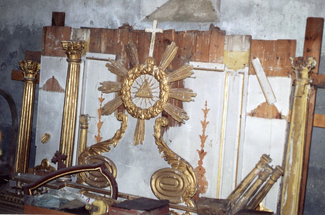 retable de la chapelle sud de l'église