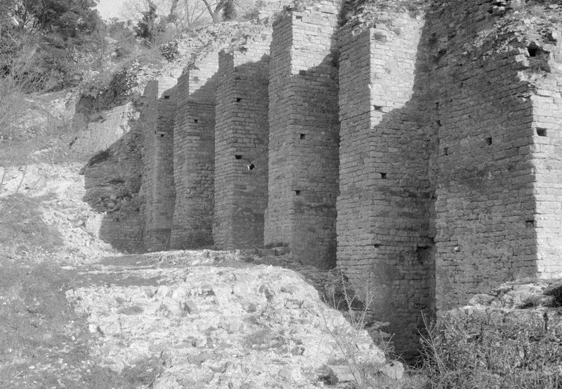 Capitole romain : mur (vestiges)