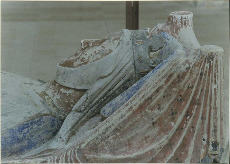 statue funéraire d'Aliénor d'Aquitaine, femme d'Henri II Plantagenêt, détail