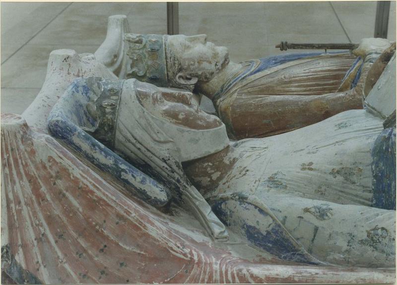 statue funéraire d'Aliénor d'Aquitaine, femme d'Henri II Plantagenêt, détail