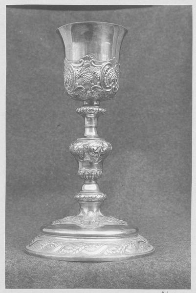 calice - © Ministère de la Culture (France), Médiathèque du patrimoine et de la photographie (objets mobiliers), tous droits réservés