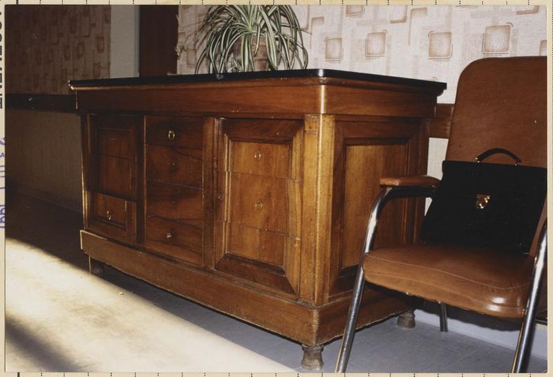 commode - © Ministère de la Culture (France), Médiathèque du patrimoine et de la photographie (objets mobiliers), tous droits réservés