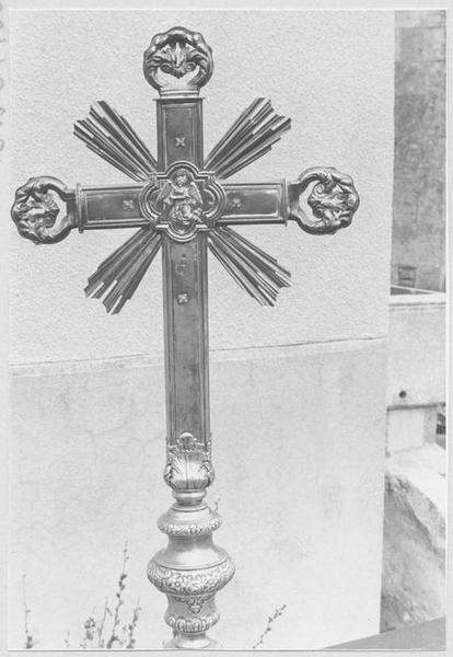 croix-reliquaire - © Ministère de la Culture (France), Médiathèque du patrimoine et de la photographie (objets mobiliers), tous droits réservés