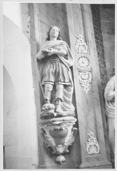 retable, groupe sculpté : la Déposition de croix, 2 statues : saint Sébastien, saint Louis