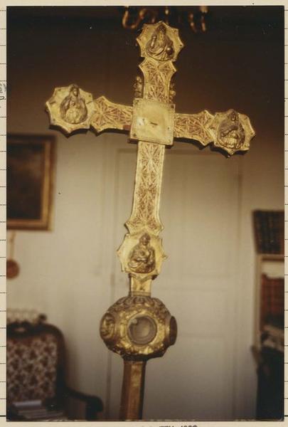 croix de procession - © Ministère de la Culture (France), Médiathèque du patrimoine et de la photographie (objets mobiliers), tous droits réservés