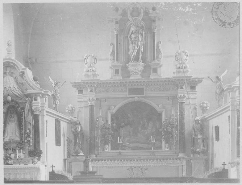 statue : Vierge à l'Enfant entourée de deux anges - © Ministère de la Culture (France), Médiathèque du patrimoine et de la photographie (objets mobiliers), tous droits réservés