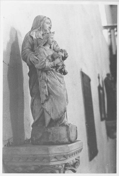 groupe sculpté : Sainte Anne et la Vierge à l'Enfant