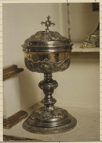 ciboire style Louis XV