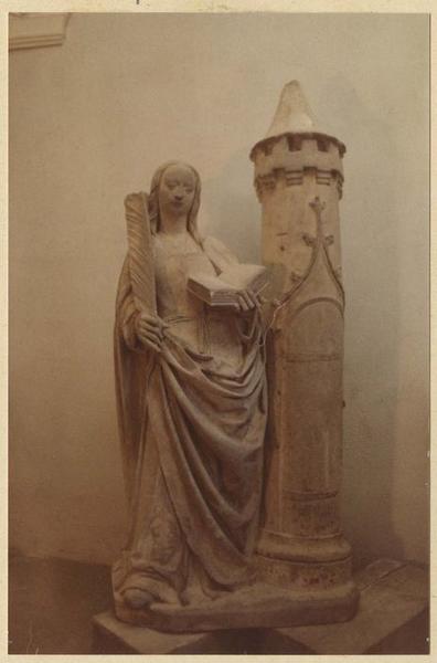 statue : Sainte Barbe