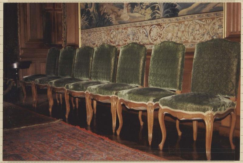 7 chaises, style Louis XV - © Ministère de la Culture (France), Médiathèque du patrimoine et de la photographie (objets mobiliers), tous droits réservés