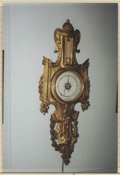 baromètre, style Louis XVI - © Ministère de la Culture (France), Médiathèque du patrimoine et de la photographie (objets mobiliers), tous droits réservés