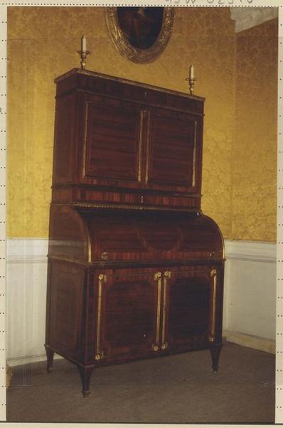 secrétaire à cylindre - © Ministère de la Culture (France), Médiathèque du patrimoine et de la photographie (objets mobiliers), tous droits réservés