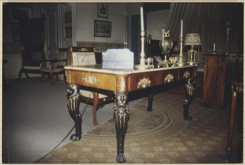 bureau plat