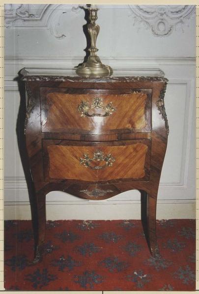 commode - © Ministère de la Culture (France), Médiathèque du patrimoine et de la photographie (objets mobiliers), tous droits réservés