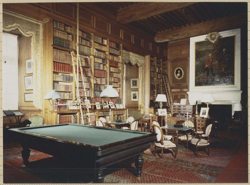 billard - © Ministère de la Culture (France), Médiathèque du patrimoine et de la photographie (objets mobiliers), tous droits réservés