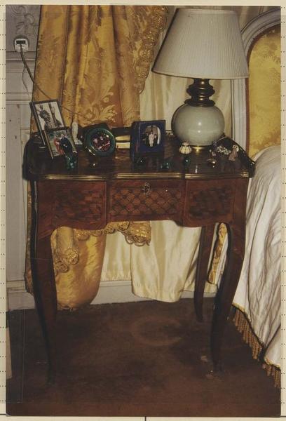 toilette (coiffeuse) - © Ministère de la Culture (France), Médiathèque du patrimoine et de la photographie (objets mobiliers), tous droits réservés