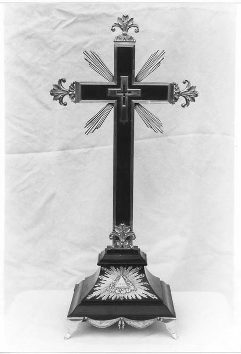 Croix-reliquaire de la Vraie Croix