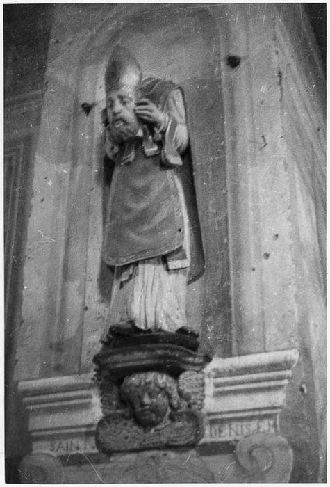 statue : Saint Denis