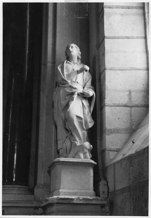 Statue : Saint Jean