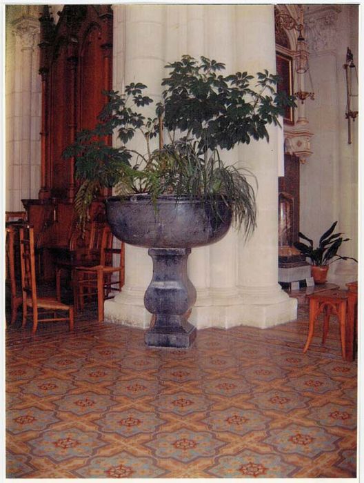 fonts baptismaux - © Ministère de la Culture (France), Médiathèque du patrimoine et de la photographie, diffusion GrandPalaisRmn Photo