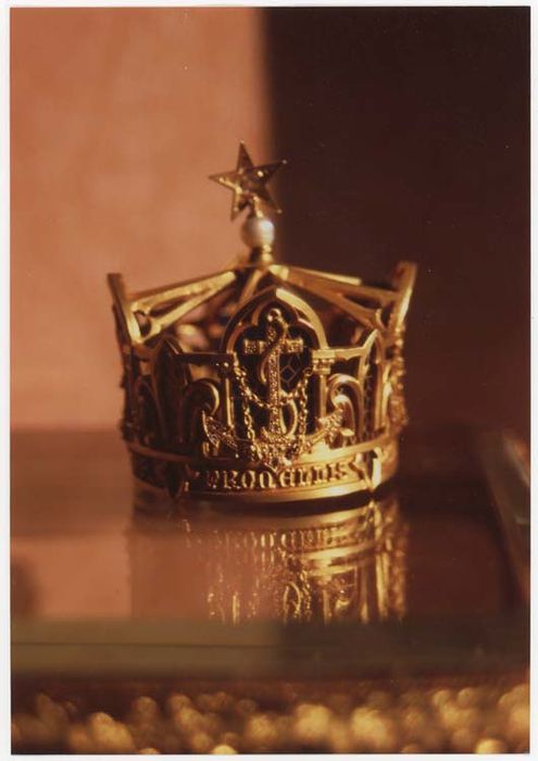couronne de la Vierge - © Ministère de la Culture (France), Médiathèque du patrimoine et de la photographie, diffusion GrandPalaisRmn Photo