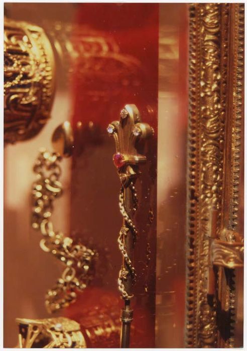sceptre de la statue de Notre-Dame de Béhuard