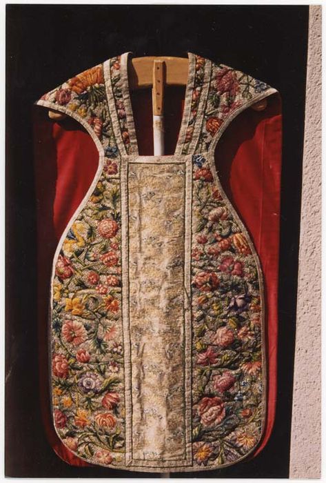 chasuble - © Ministère de la Culture (France), Médiathèque du patrimoine et de la photographie, diffusion GrandPalaisRmn Photo