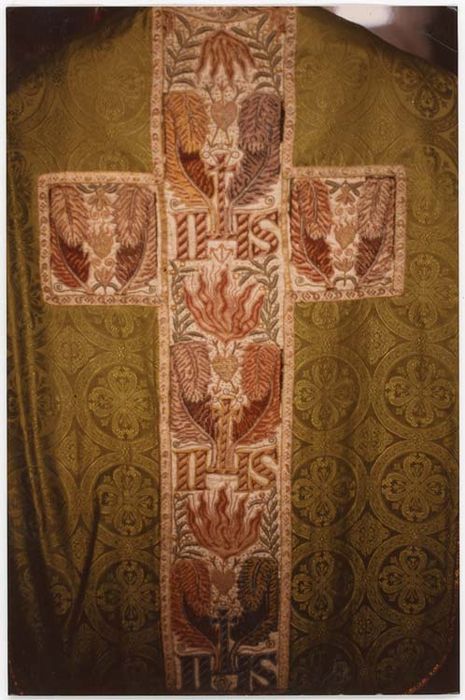 Ornement liturgique : chasuble