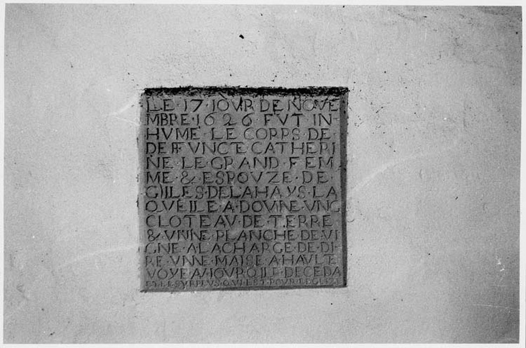 Plaque funéraire (inscription)