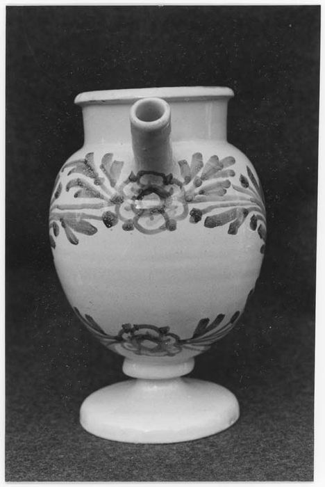 pots à pharmacie (chevrette) - © Ministère de la Culture (France), Médiathèque du patrimoine et de la photographie, diffusion GrandPalaisRmn Photo