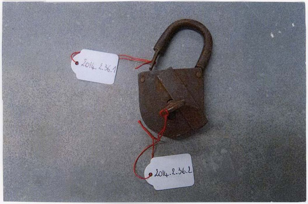 cadenas et sa clé, (photocopie numérisée)