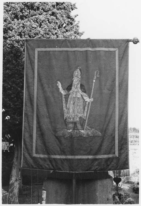 bannière de procession, saint Évêque - © Ministère de la Culture (France), Médiathèque du patrimoine et de la photographie, diffusion GrandPalaisRmn Photo