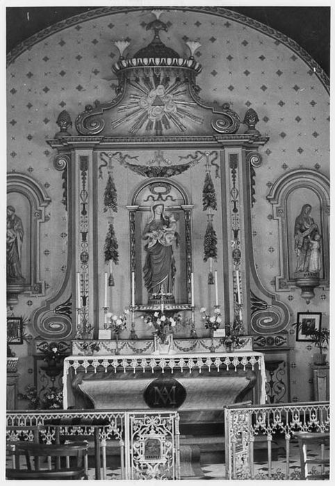 autel, retable et statue : Vierge à l'Enfant - © Ministère de la Culture (France), Médiathèque du patrimoine et de la photographie, diffusion GrandPalaisRmn Photo