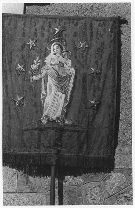 bannière de procession, Vierge à l'Enfant - © Ministère de la Culture (France), Médiathèque du patrimoine et de la photographie, diffusion GrandPalaisRmn Photo