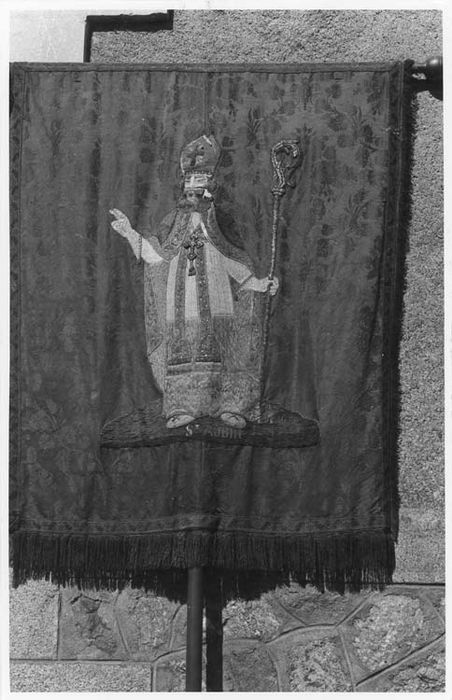 bannière de procession, saint Aubin - © Ministère de la Culture (France), Médiathèque du patrimoine et de la photographie, diffusion GrandPalaisRmn Photo