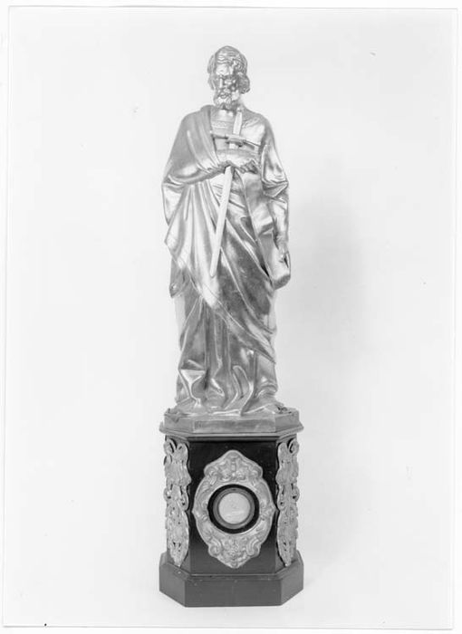 statuette-reliquaire : Saint Pierre - © Ministère de la Culture (France), Médiathèque du patrimoine et de la photographie, diffusion GrandPalaisRmn Photo