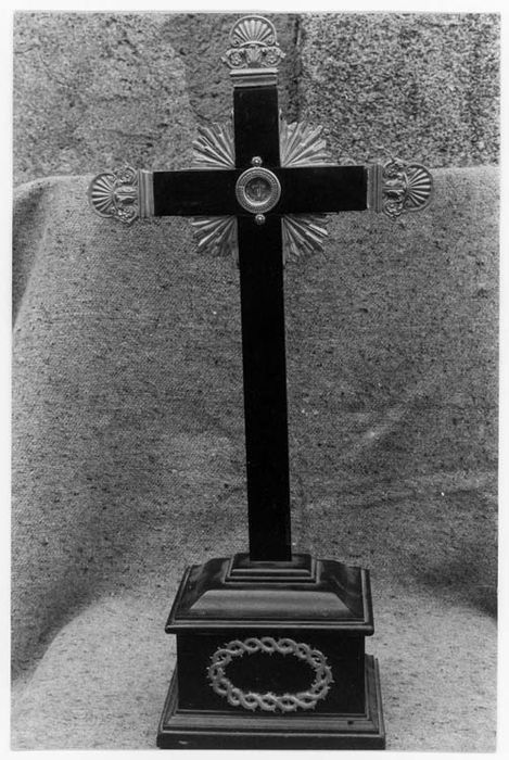 croix-reliquaire de la Vraie Croix - © Ministère de la Culture (France), Médiathèque du patrimoine et de la photographie, diffusion GrandPalaisRmn Photo