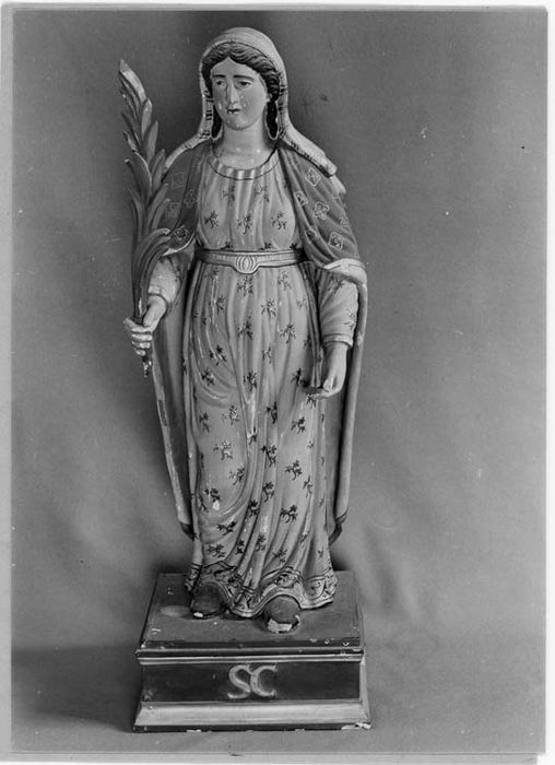 Statue : Sainte Cécile ?