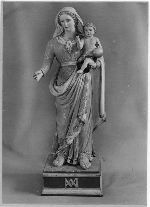 Statue : Vierge à l'Enfant