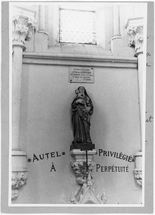 statue : Notre-Dame du Pinelier - © Ministère de la Culture (France), Médiathèque du patrimoine et de la photographie, diffusion GrandPalaisRmn Photo